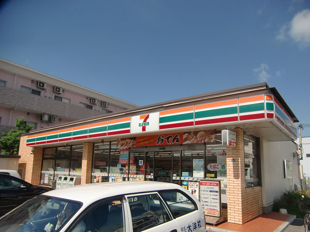 アディーレ八尾 セブンイレブン 八尾久宝寺１丁目店