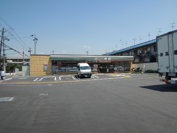 シャーメゾン久宝寺寺内町 ｾﾌﾞﾝｲﾚﾌﾞﾝ 八尾久宝寺1丁目店