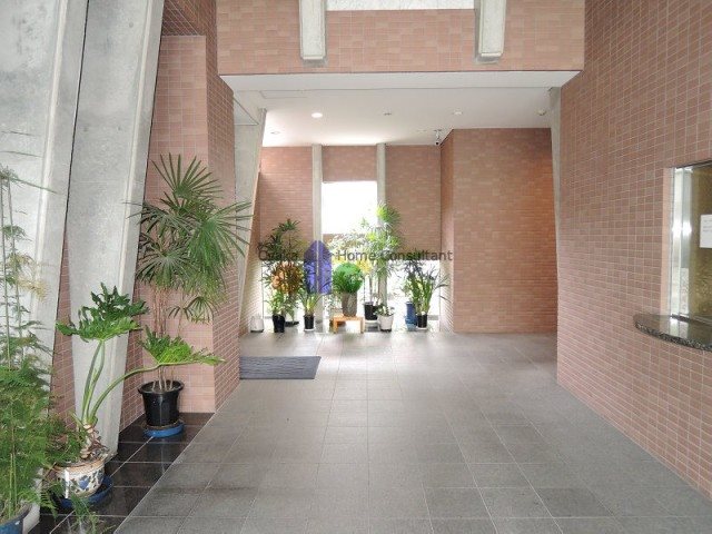イースタンビル エントランス