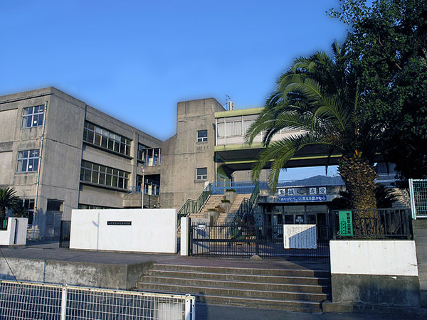 Green Hills　Ⅰ 八尾市立上之島中学校