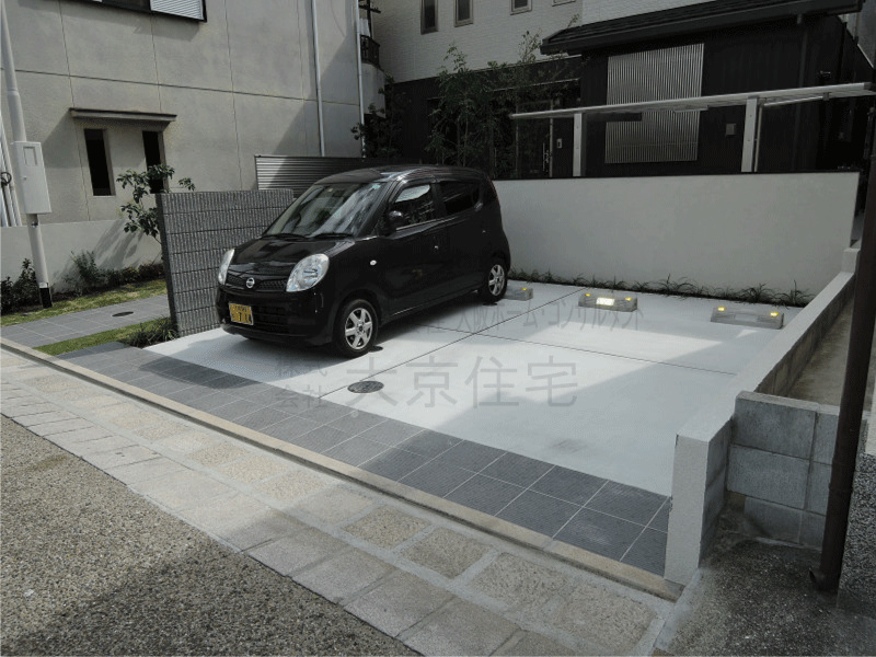 シャーメゾンピオニー 駐車場