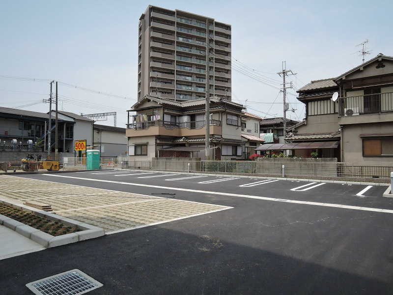 コスモ 駐車場