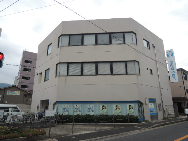 ヴィラ赤とんぼ 池田泉州銀行 高安支店