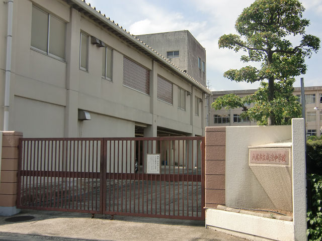 シャーメゾン渋川 成法中学校