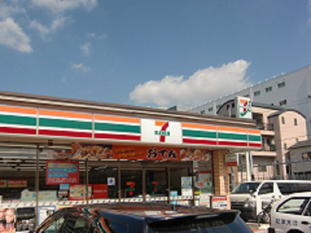 シャーメゾン志紀 セブンイレブン 八尾弓削町店