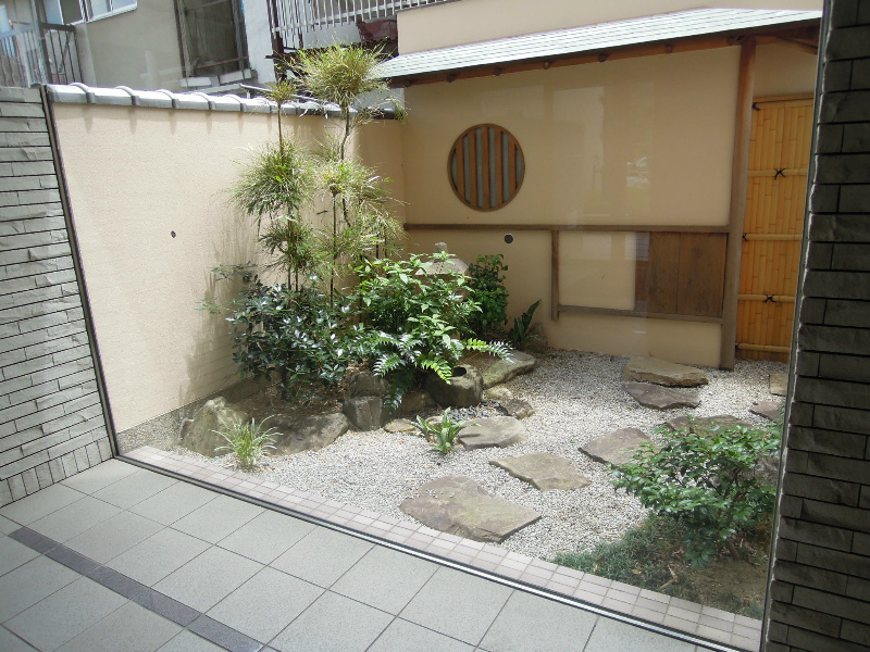 エオリアンハープ エントランス
