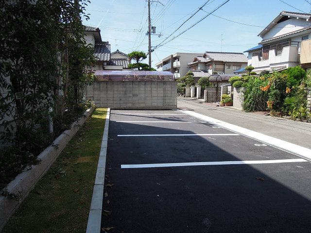 グリーン・ファースト山本 駐車場