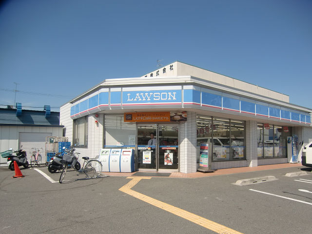 クリスタル美園 コンビ二