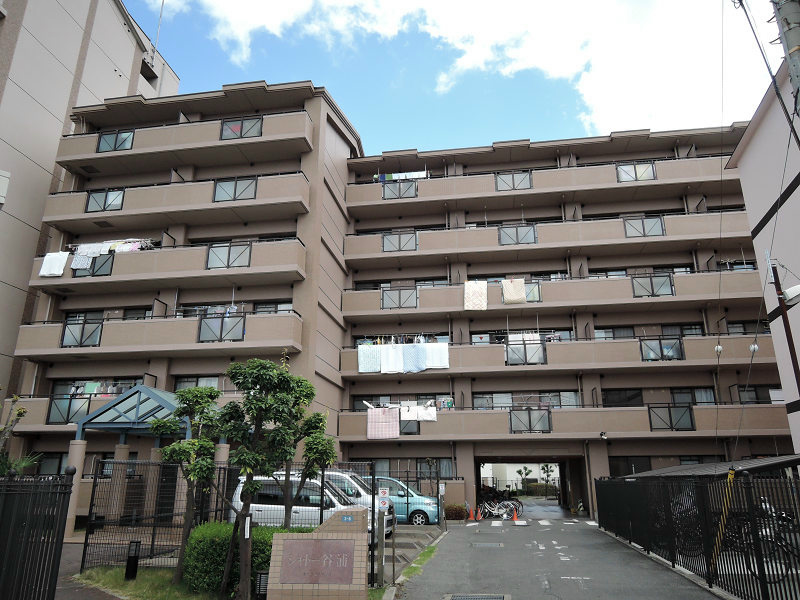 シャトー谷浦 外観