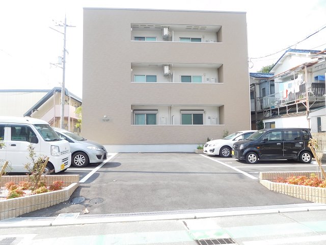 Solarc VitaⅠ 駐車場