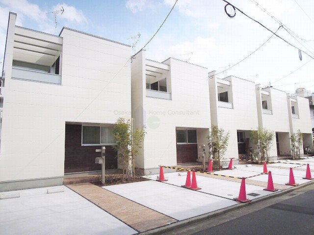 D-CUBE 外観