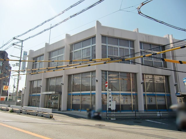 シャーメゾン　クオーレ 銀行