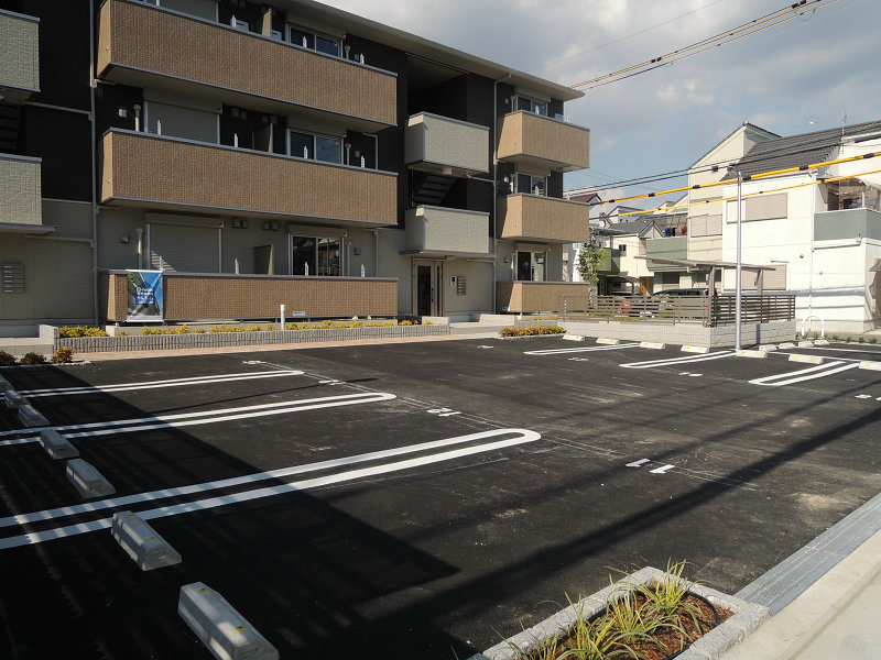 プロスペリテ 駐車場