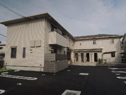 アット　グレーヌ 外観
