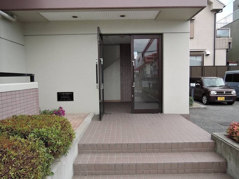 ラフィーネ川崎 エントランス
