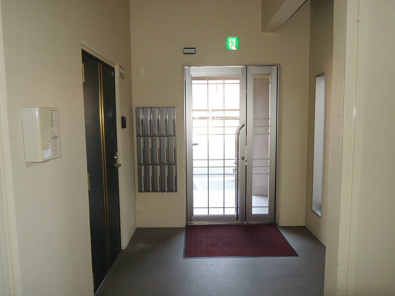 アドラーブルコート ロビー