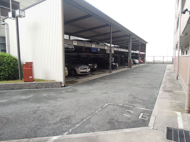 福久マンション 駐車場