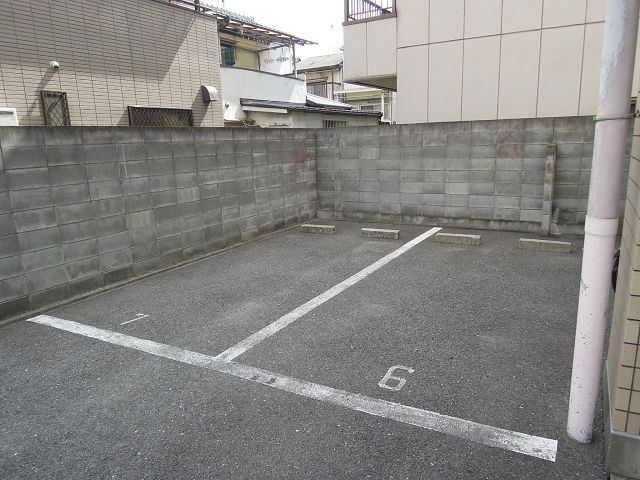 ヴィラはぎわら 駐車場