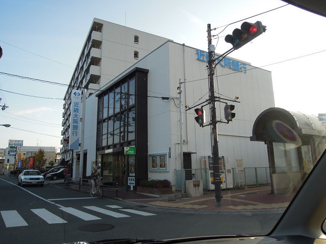 シャーメゾン　リアン 銀行