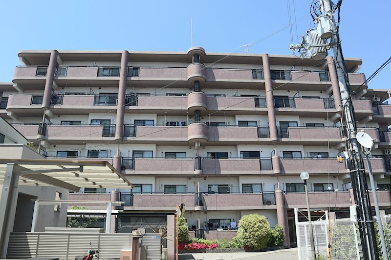 シャトーアルベール 外観