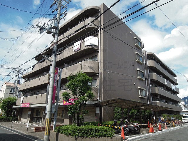 リープハーベン八尾木 外観