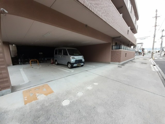 サンパティーク（長吉六反） 駐車場