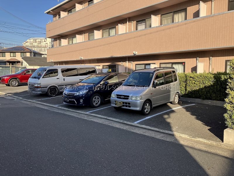 ドムスogawa 駐車場